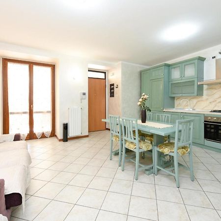 Appartamento Nel Borgo Manerba del Garda Exterior foto